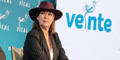 La directora, actriz y escritora lleva a las pantallas el libro con el que, junto a Pablo J. Conellie, se sumerge en lo que define como “prostitución 2.0”